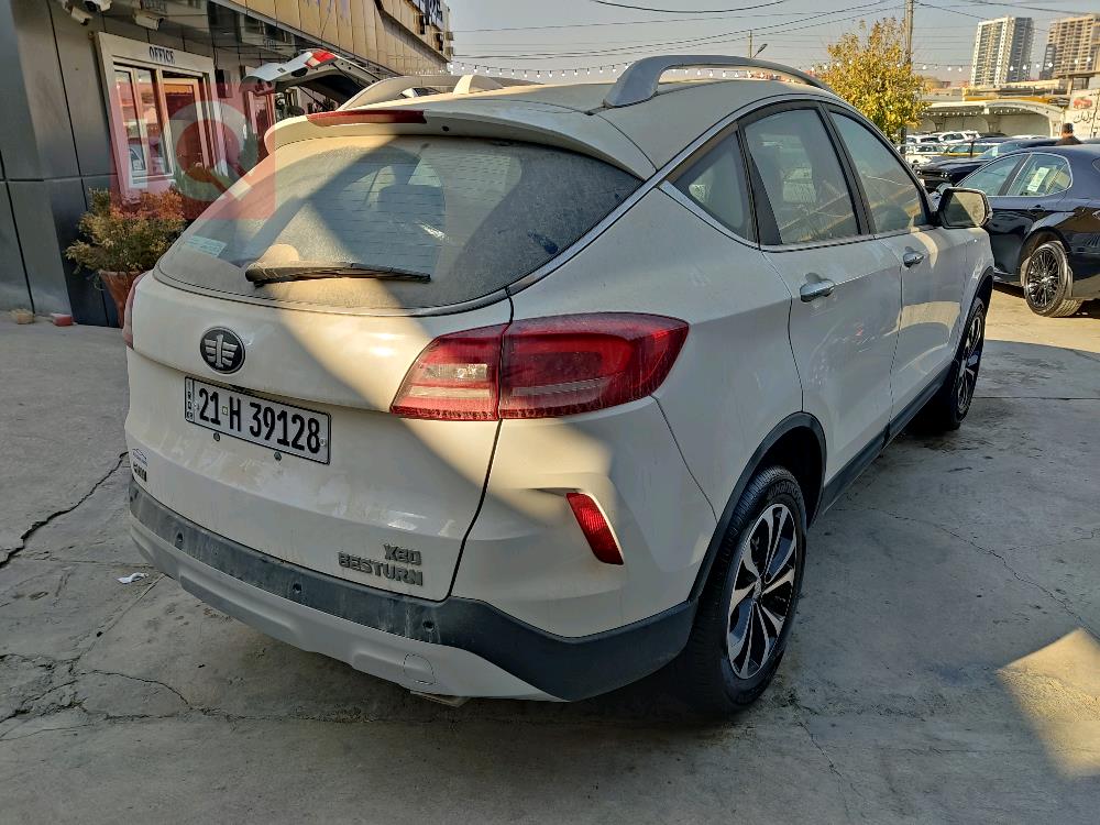 FAW Besturn X80